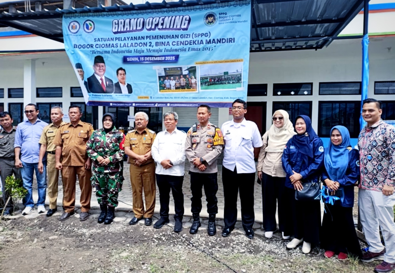 Grand Opening Satuan Pelayanan Pemenuhan Gizi (SPPG) Bogor Ciomas Laladon 2 Bina Cendikia Mandiri ; Bersama Indonesia Maju Menuju Indonesia Emas 2045 Image
